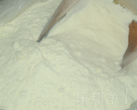 白色聚合氯化鋁